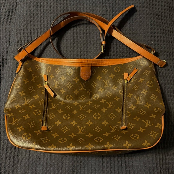 Louis Vuitton Brown Monogram Women's Bag - Picture 1 of 13